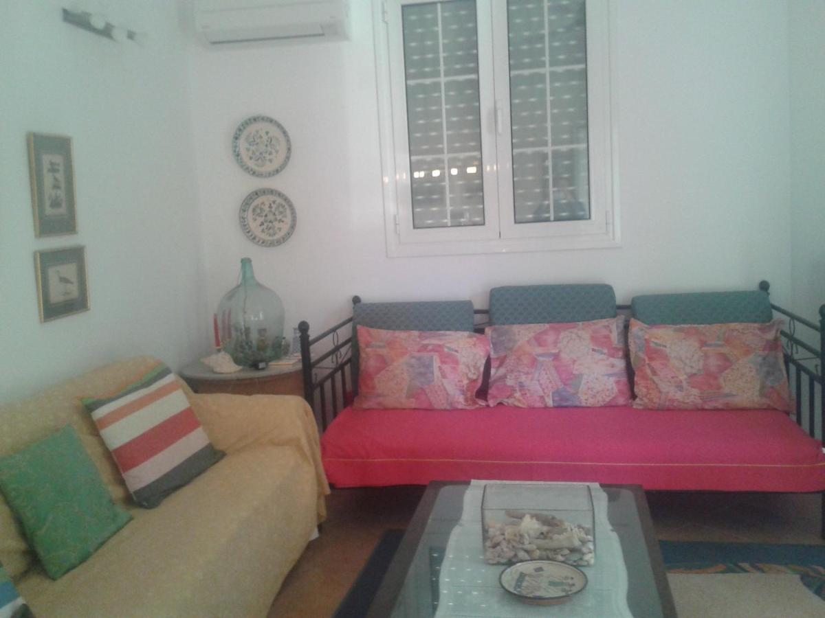 Elea Guesthouse Galaxídhion Habitación foto